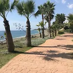 Playa Sin Aglomeraciones, Tarifas Especiales Cerca De Puerto Banus Apartment