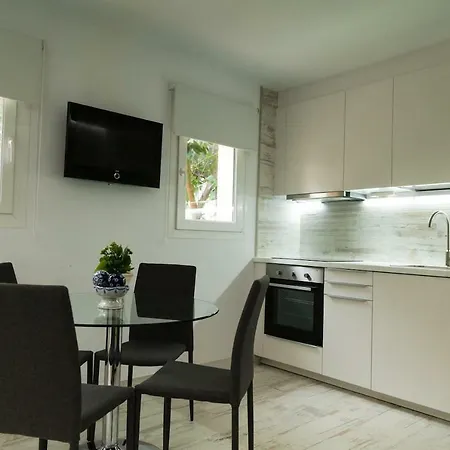 Apartamento Playa Sin Aglomeraciones, Tarifas Especiales Cerca De Puerto Banus Estepona
