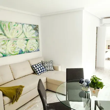 Playa Sin Aglomeraciones, Tarifas Especiales Cerca De Puerto Banus Apartman *