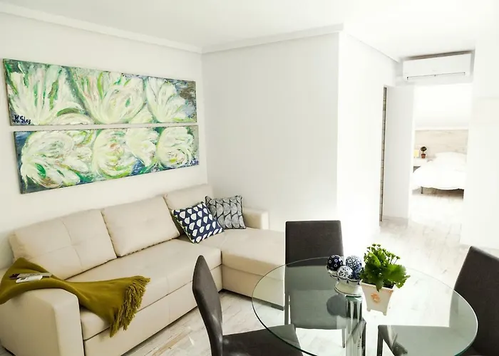 Playa Sin Aglomeraciones, Tarifas Especiales Cerca De Puerto Banus 아파트 *