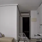 Playa Sin Aglomeraciones, Tarifas Especiales Cerca De Puerto Banus Appartement