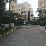 Playa Sin Aglomeraciones, Tarifas Especiales Cerca De Puerto Banus *