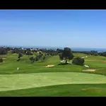 Playa Sin Aglomeraciones, Tarifas Especiales Cerca De Puerto Banus